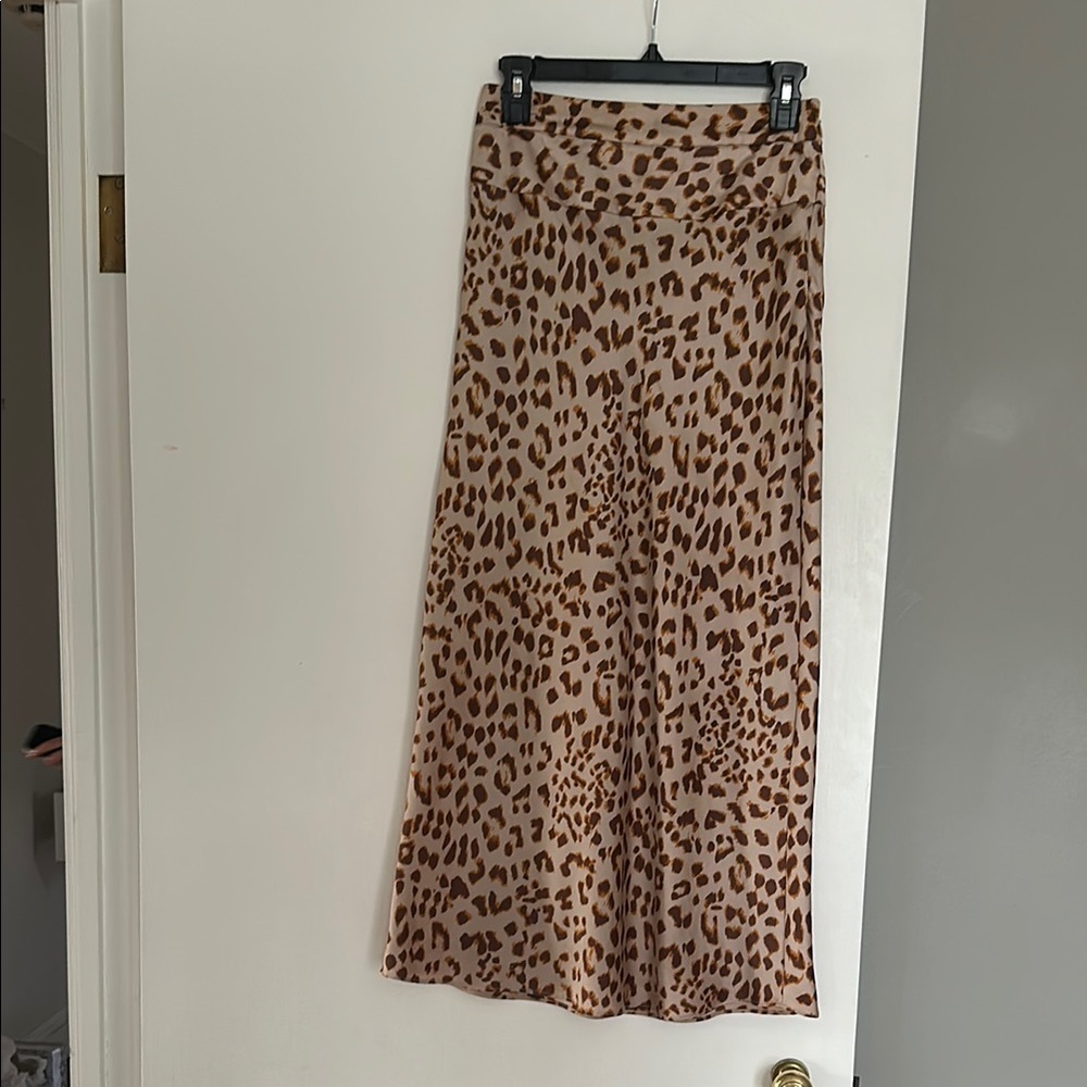 Leopard Print Midi Skirt